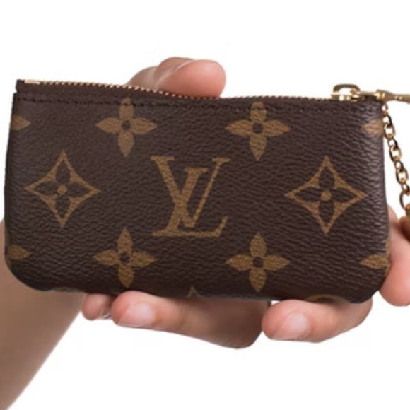 Louis Vuitton Handbags - Authentic Louis Vuitton Key Pouch Monogram Brown